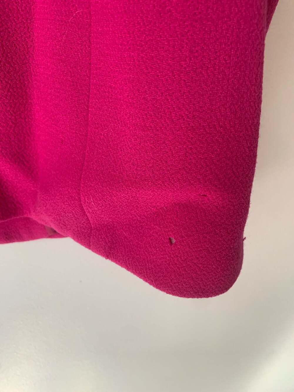 Escada Vintage Hot Pink Crepe Wool Blazer with Decorative Gold Tone Buttons - Picture 7 of 7